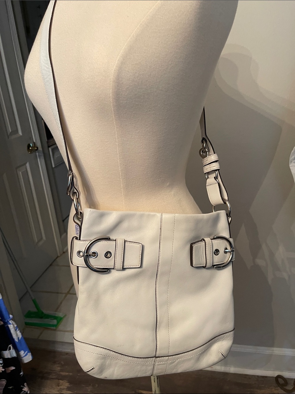 Coach Cream Leather Shoulder Bag with Buckle Detail